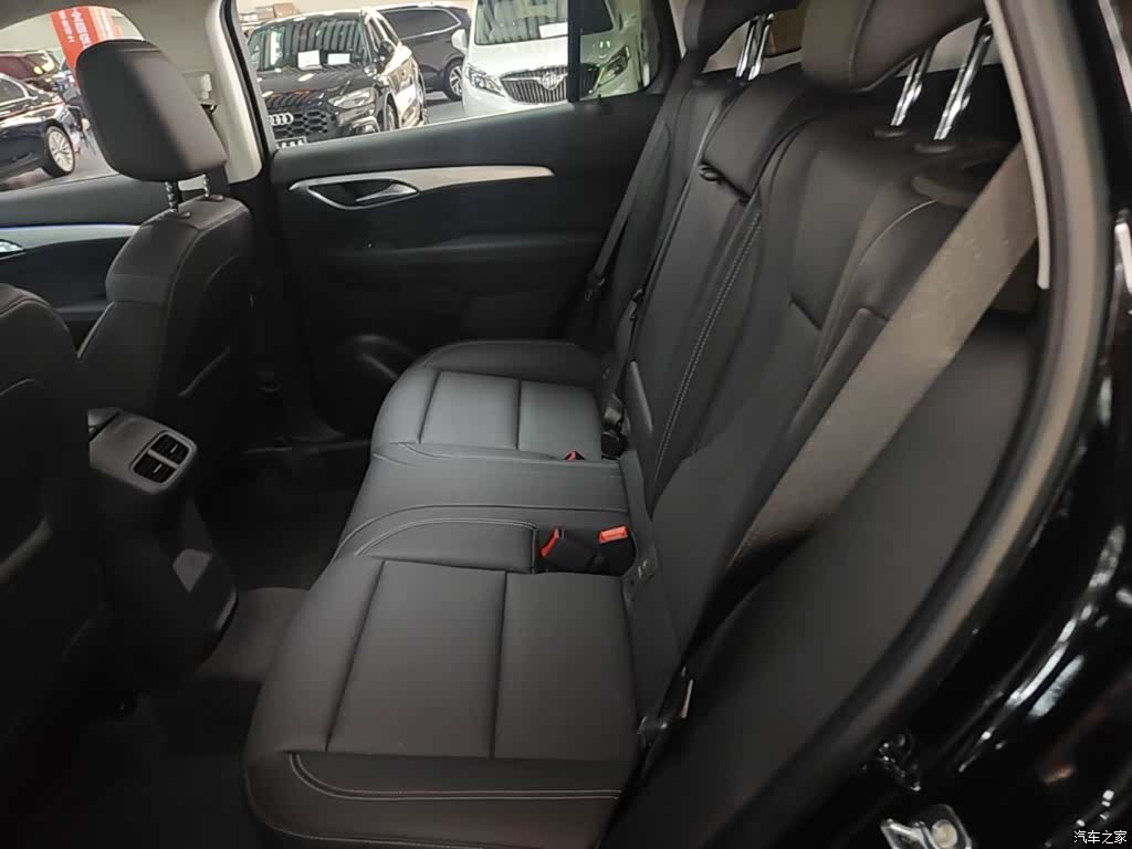 Buick Envision Plus, 2026 13