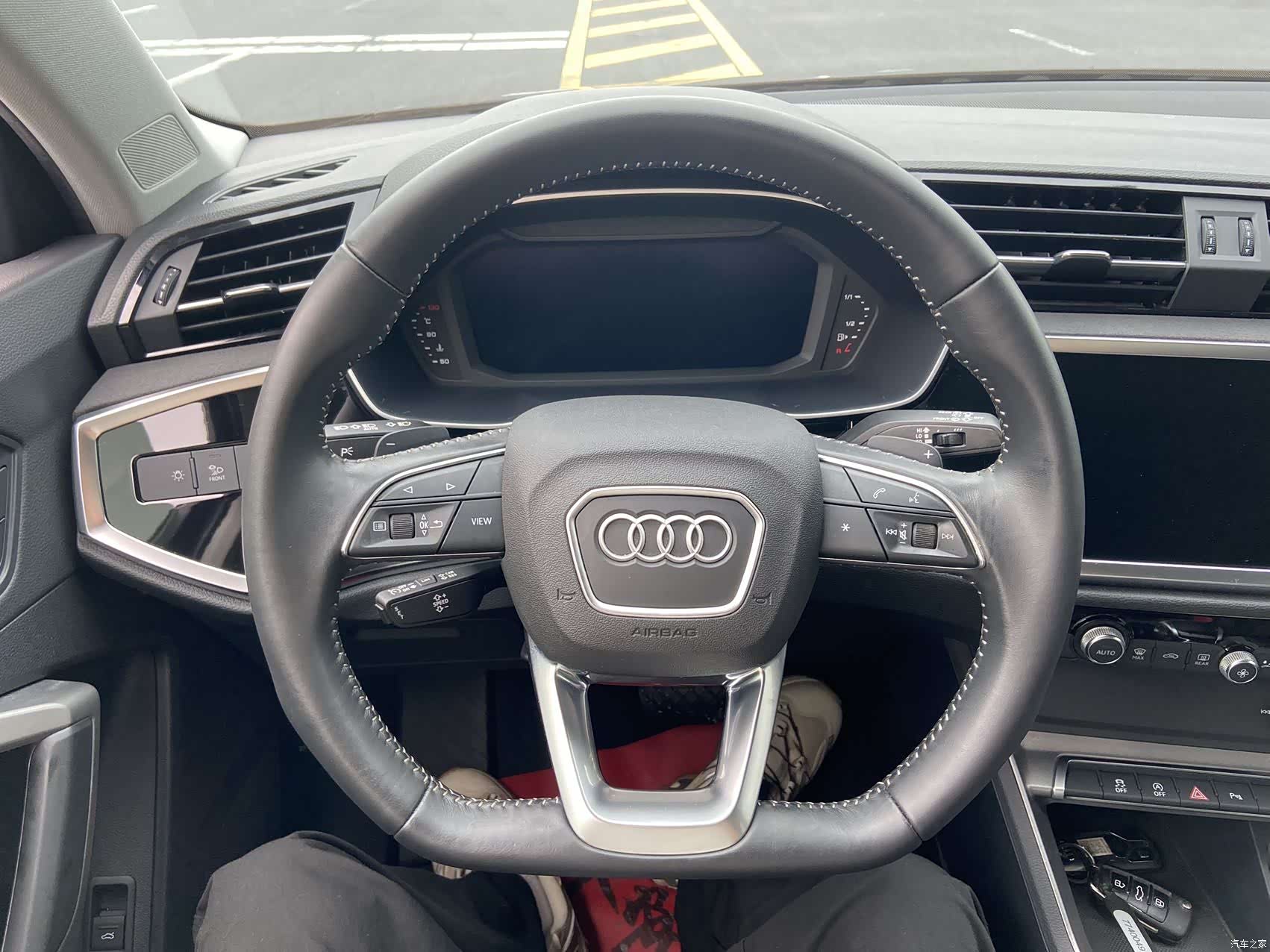 Audi Q3, 2022 6