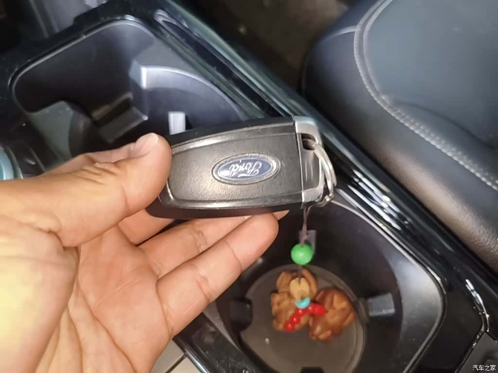 Ford Explorer, 2020 9