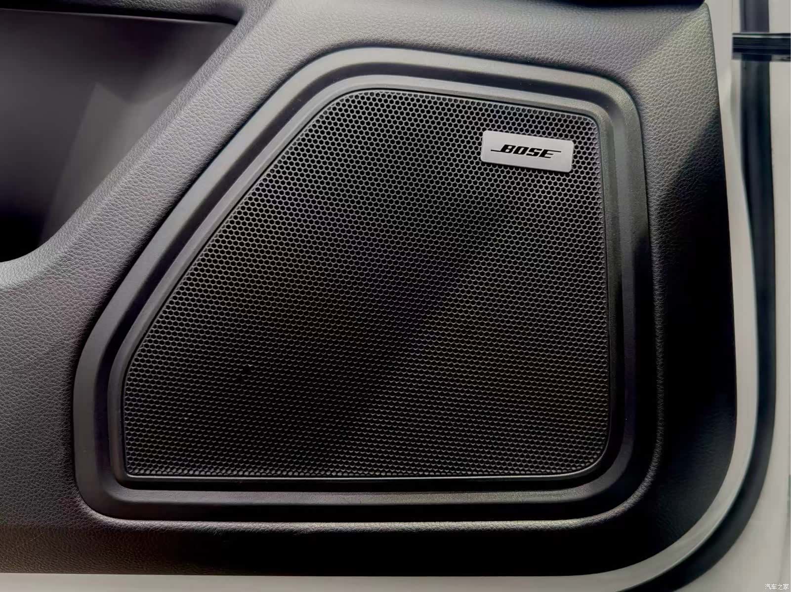 Porsche Macan, 2021 11