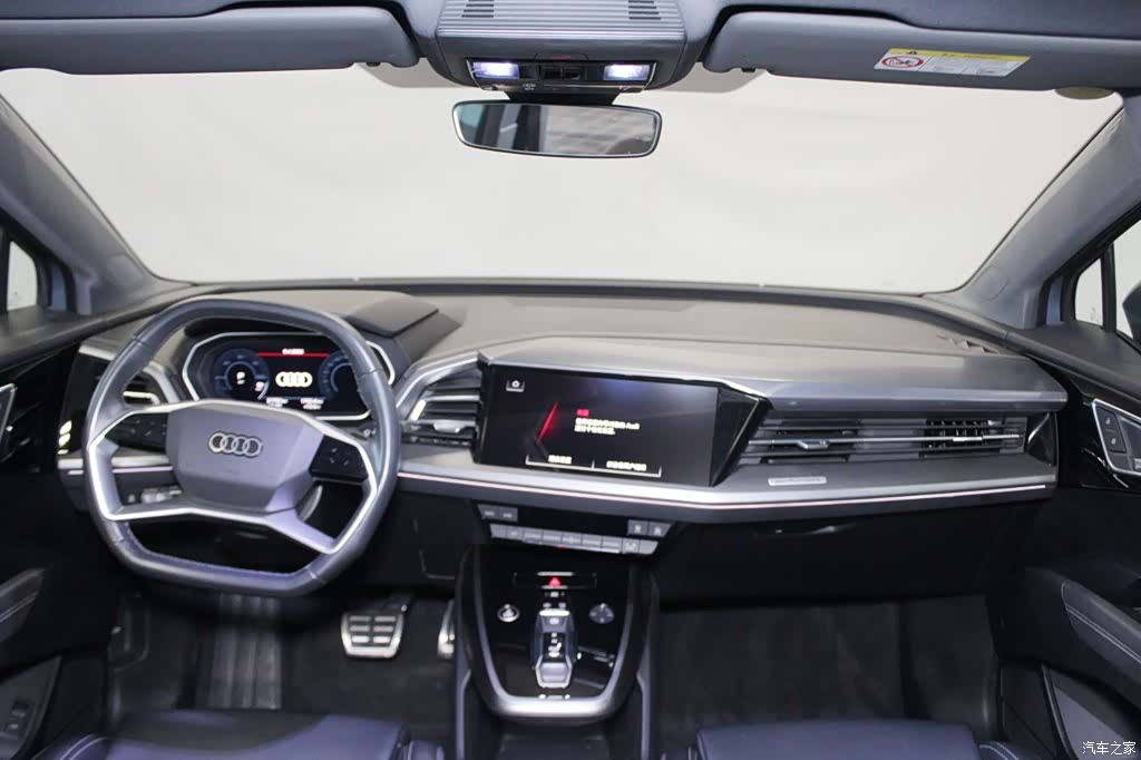 Audi Q4 e-tron, 2025 10