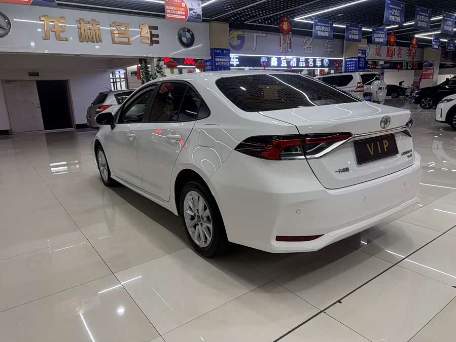 Toyota Corolla 2023, фото 5