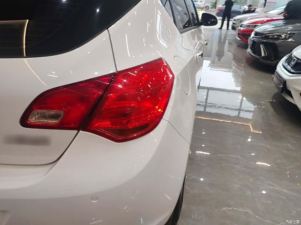 Buick XT, 2015 8