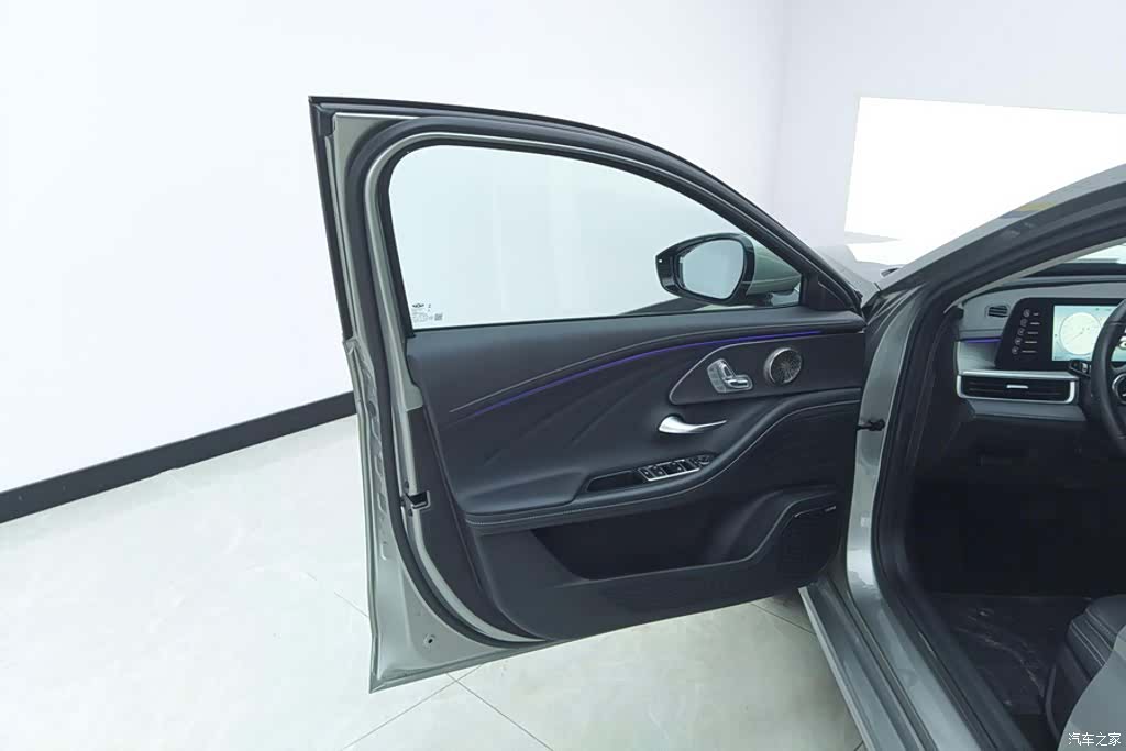 Chery Arrizo 8, 2024 7