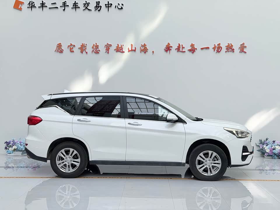 Haval M6