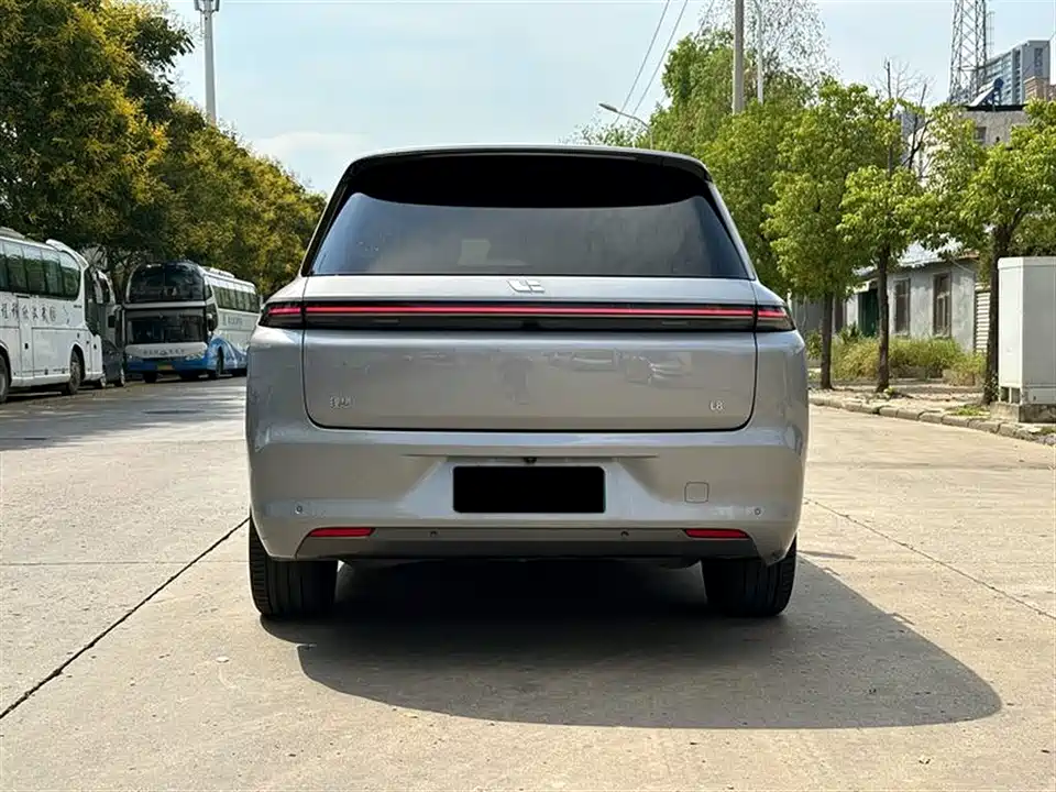 Li Auto Ideal L8
