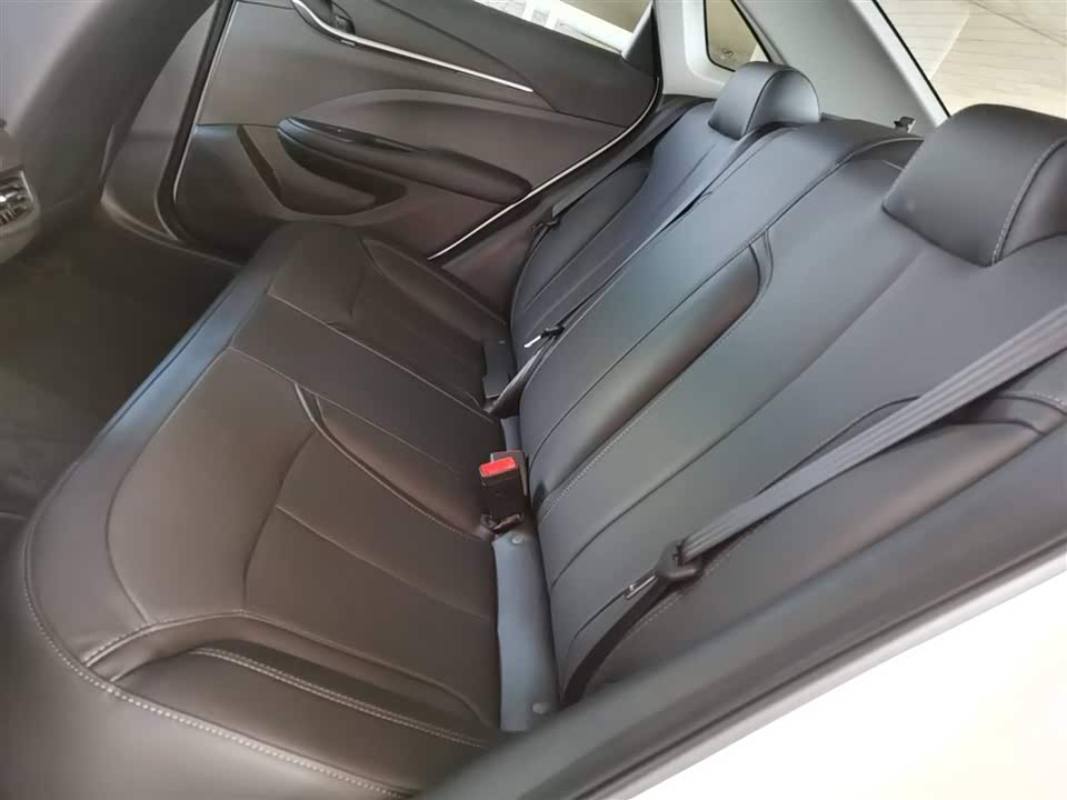 Buick Yinglang Buick Yinglang