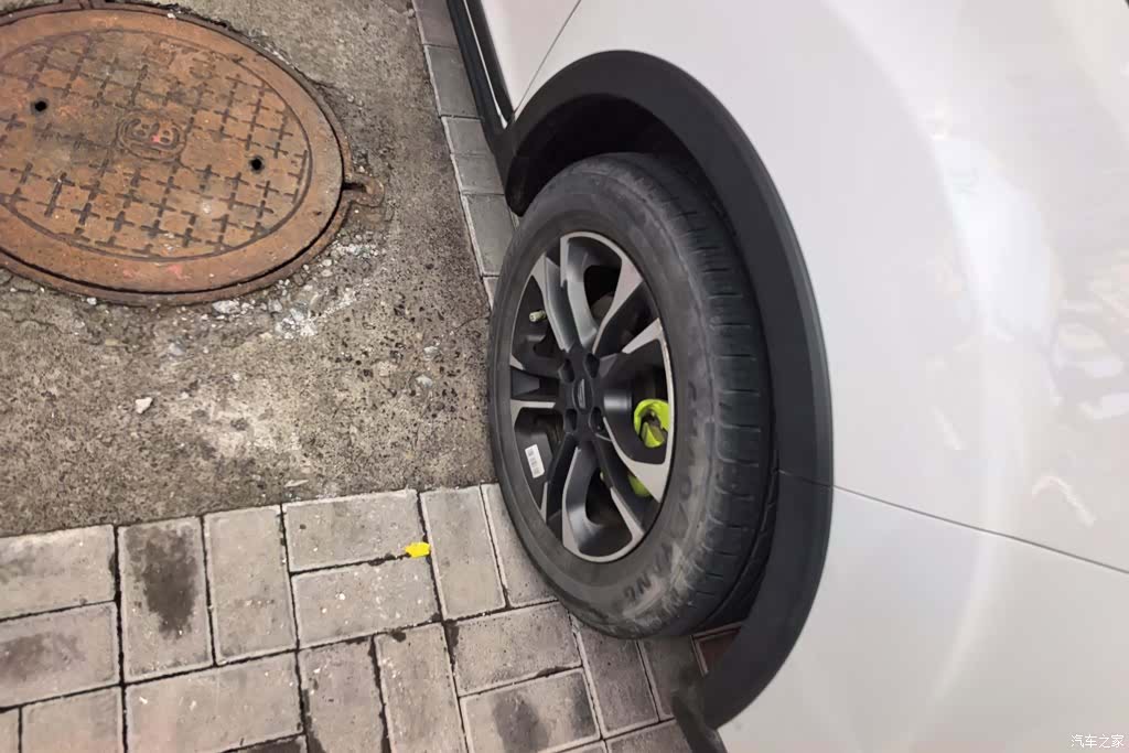 Geely EX3, 2022 6