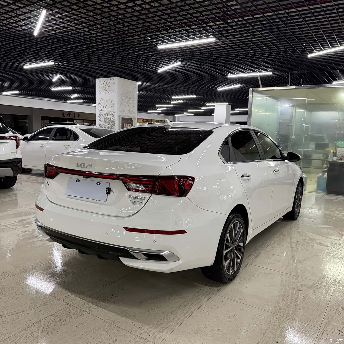 Kia K3, 2022 4