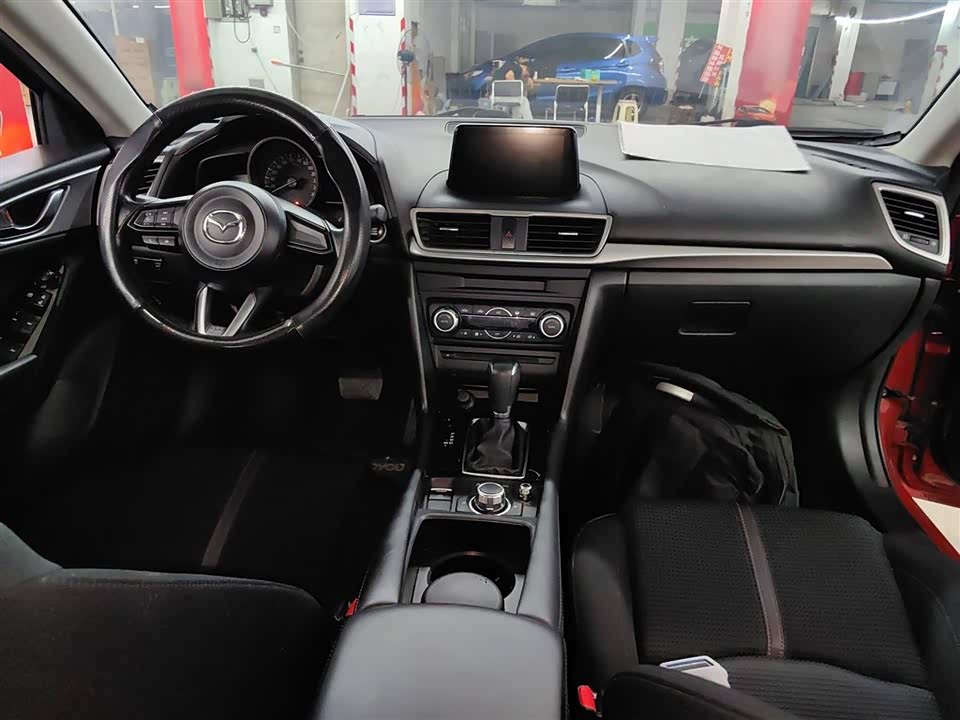 Mazda 3 Angkesaila Mazda 3 Angkesaila