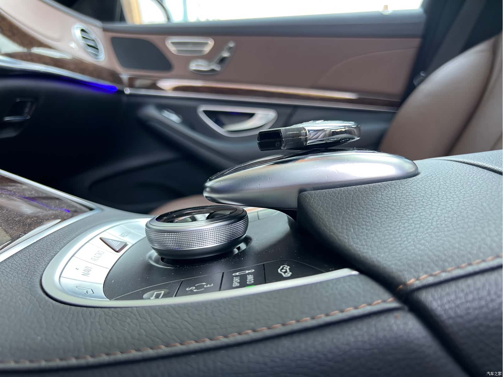 Mercedes-Benz S-Class, 2015 26