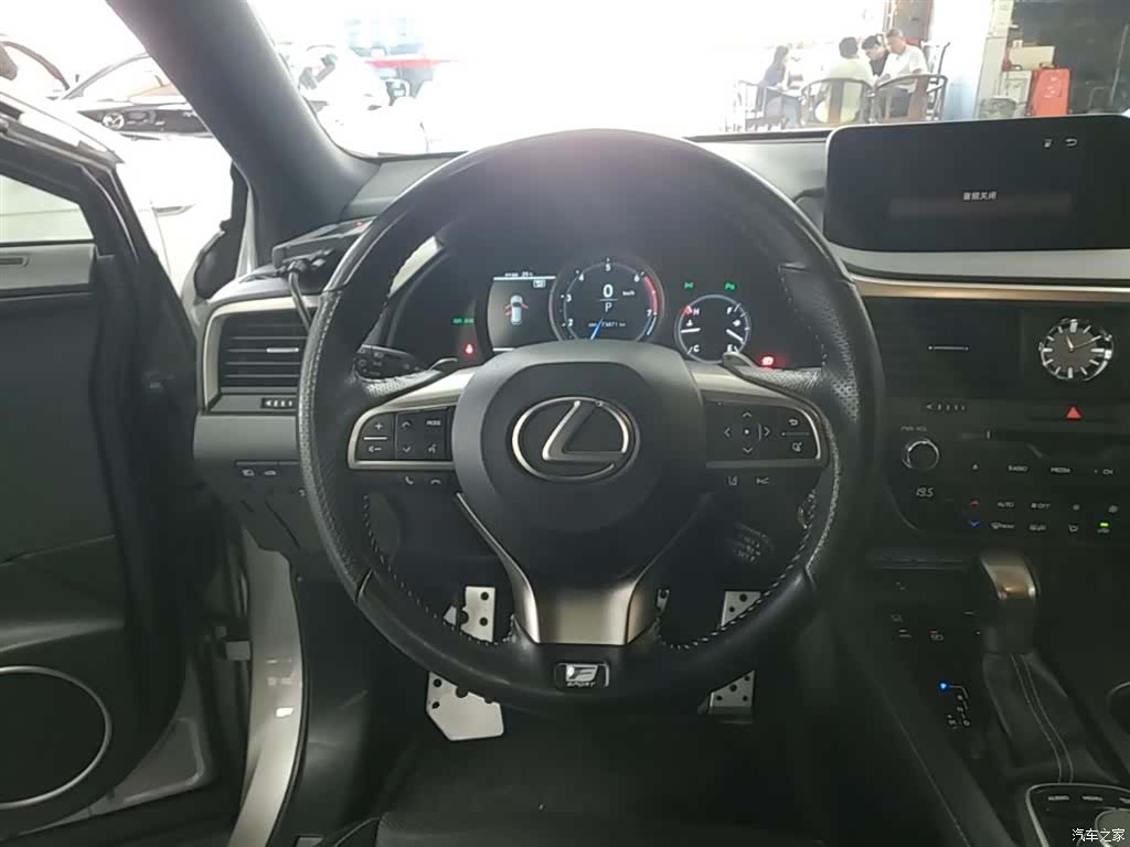 Lexus RX, 2018 11