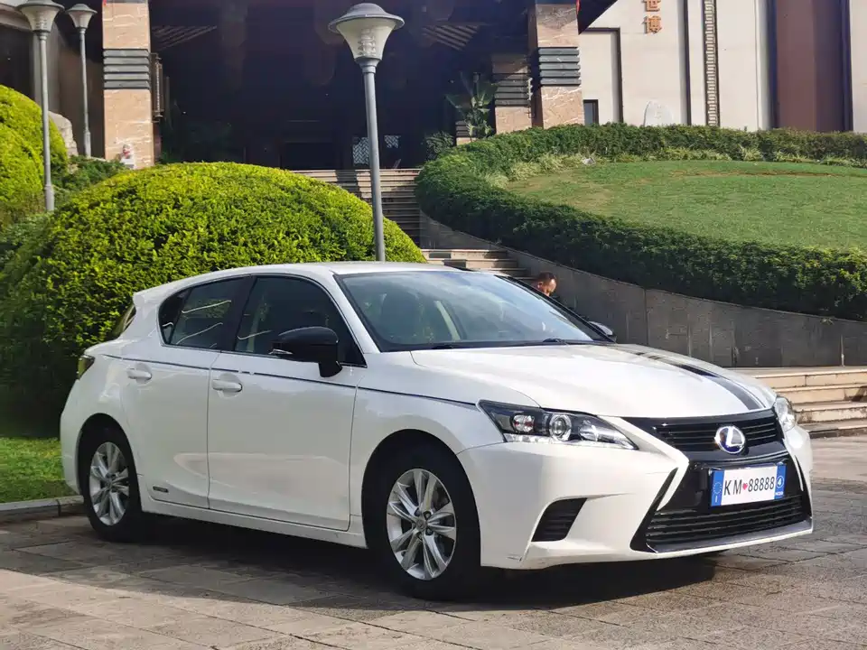 Lexus CT