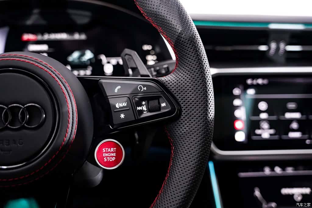 Audi A7L, 2025 27