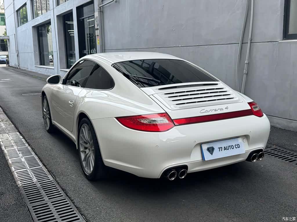 Porsche 911, 2011 6