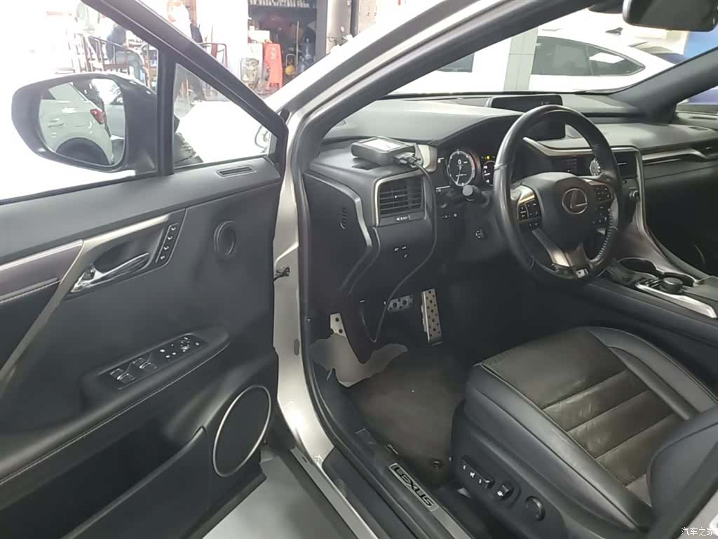 Lexus RX, 2018 16