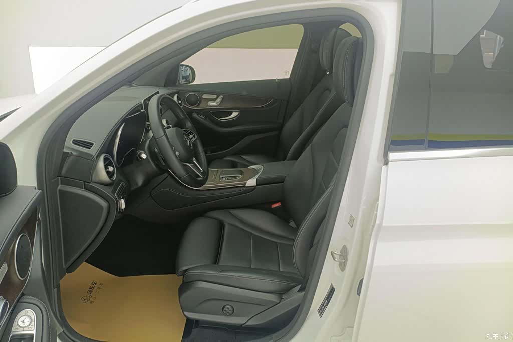 Mercedes-Benz GLC, 2020 9
