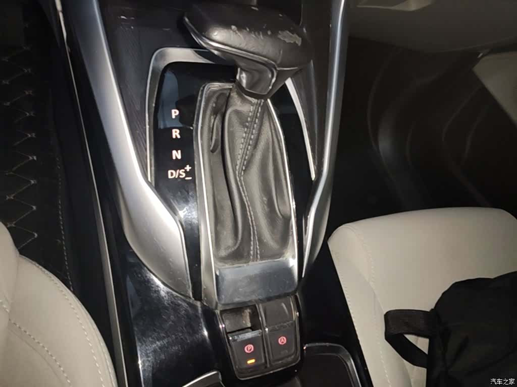 Maxus G50, 2022 10