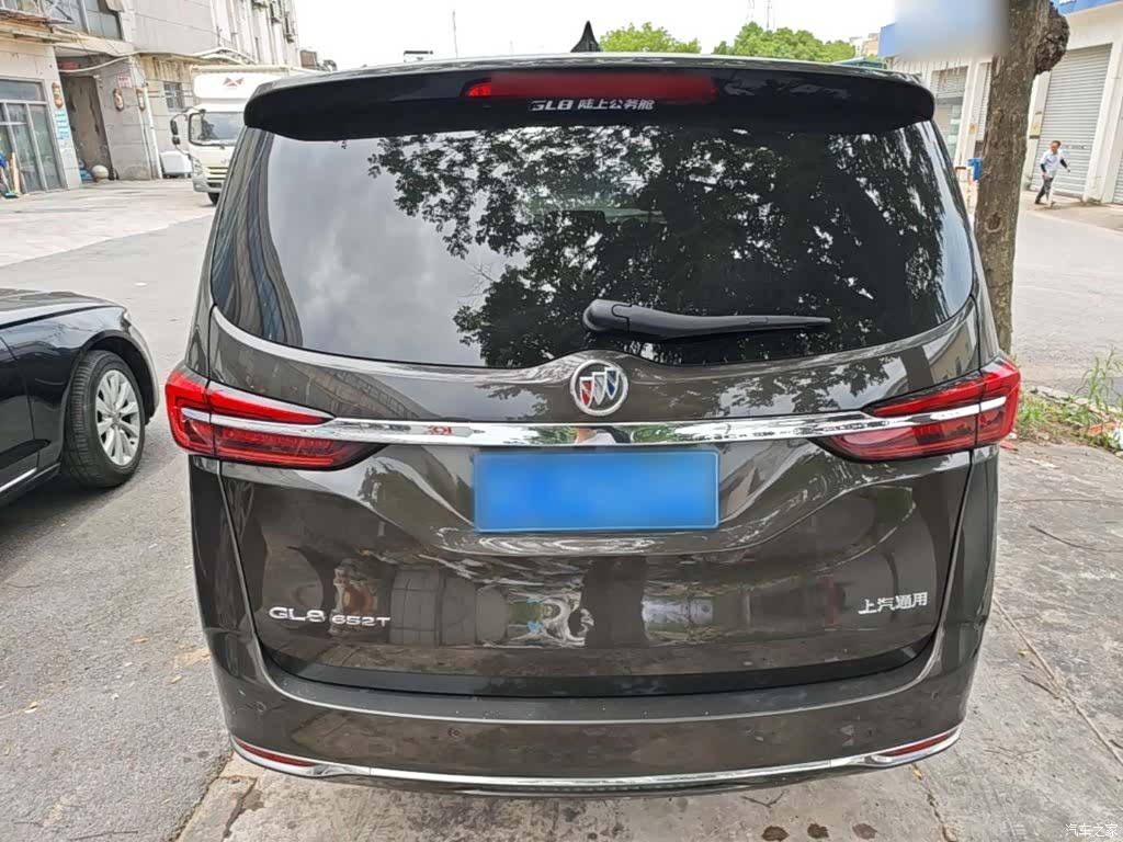Buick GL8, 2021 4