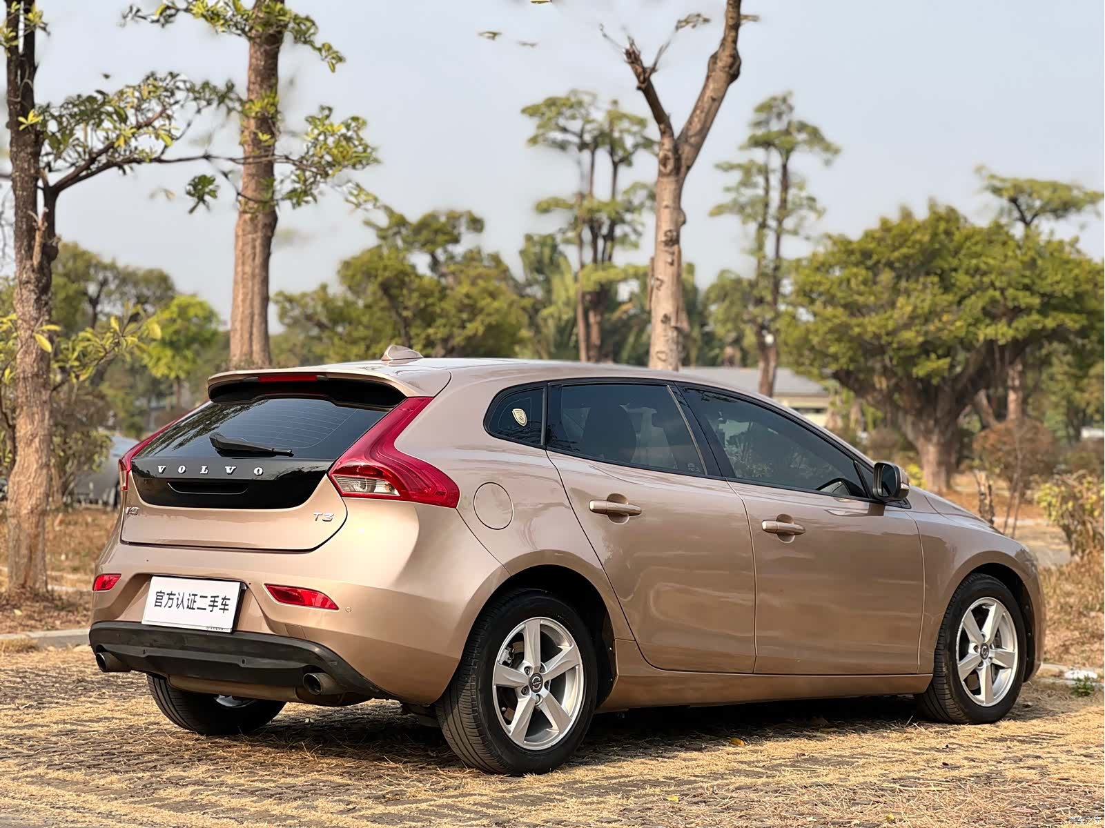Volvo V40, 2016 7