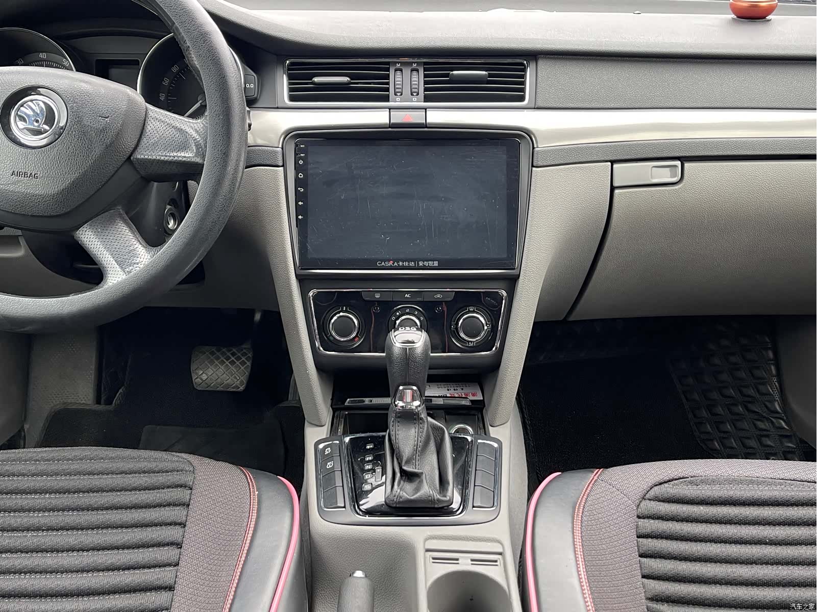 Skoda Superb, 2015 13