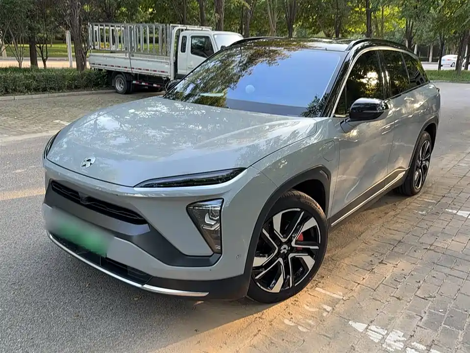 NIO ES6