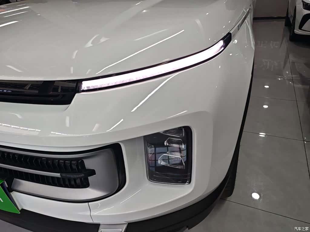 Geely Icon, 2022 24