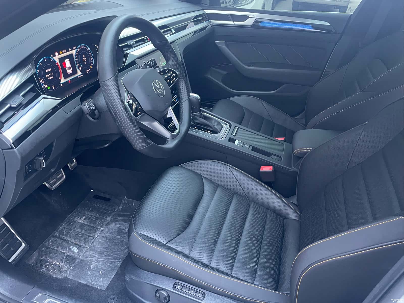 Volkswagen CC, 2024 13