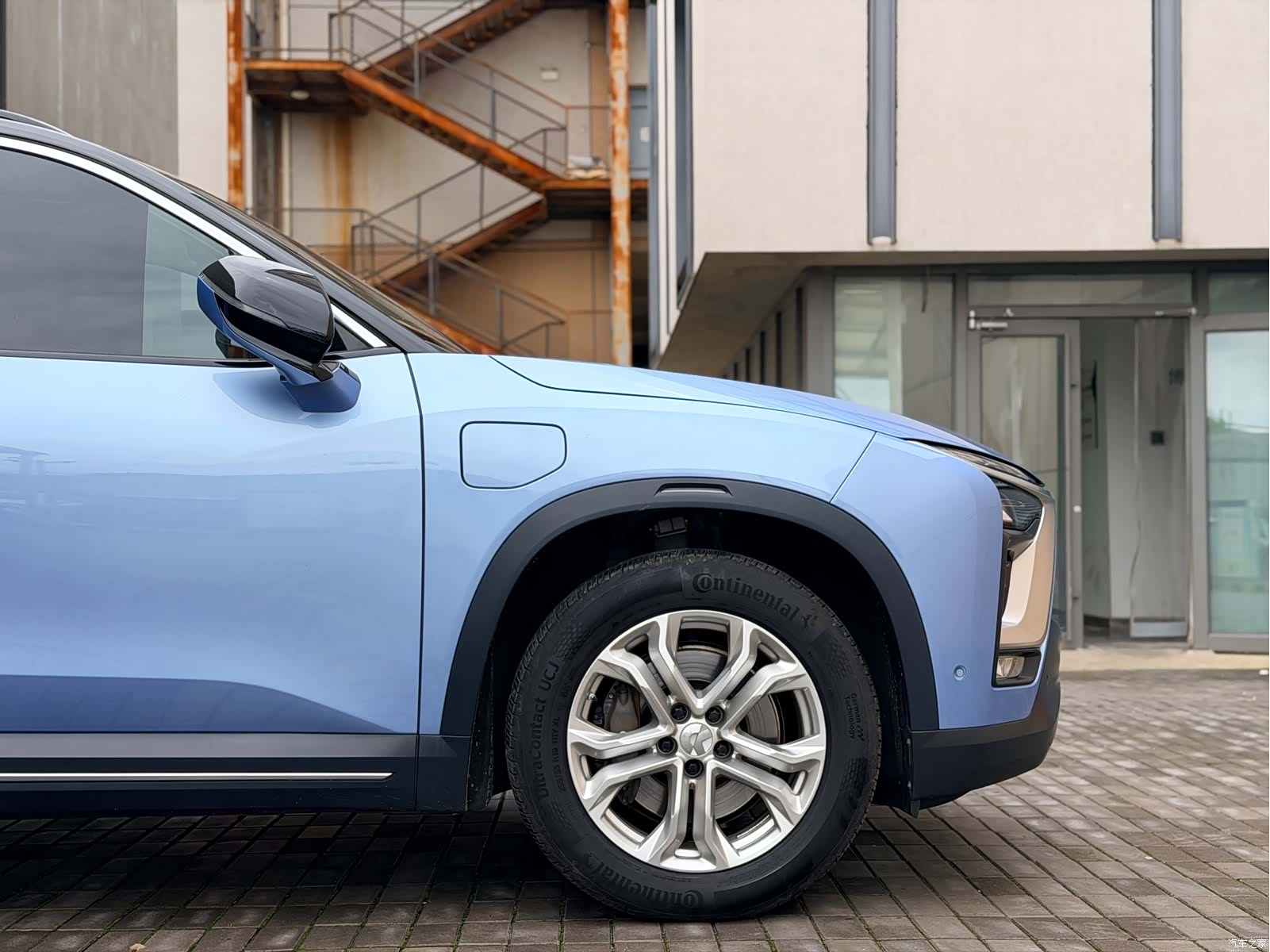 NIO ES8, 2019 10