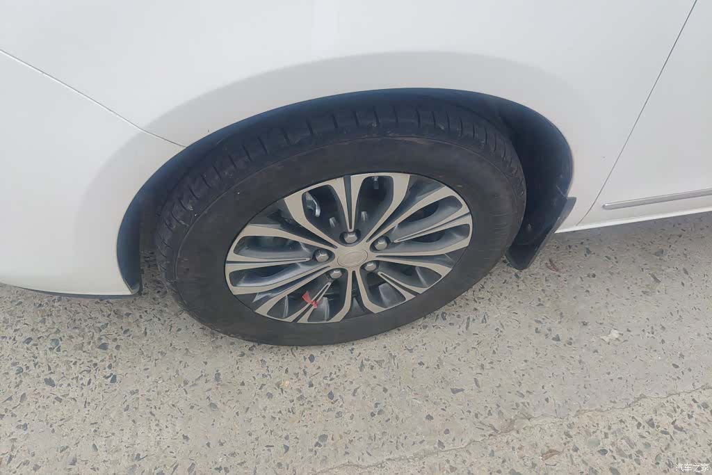 Buick GL8, 2021 6