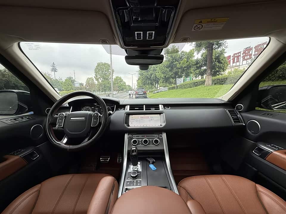 Land Rover Range Rover Sport Land Rover Range Rover Sport