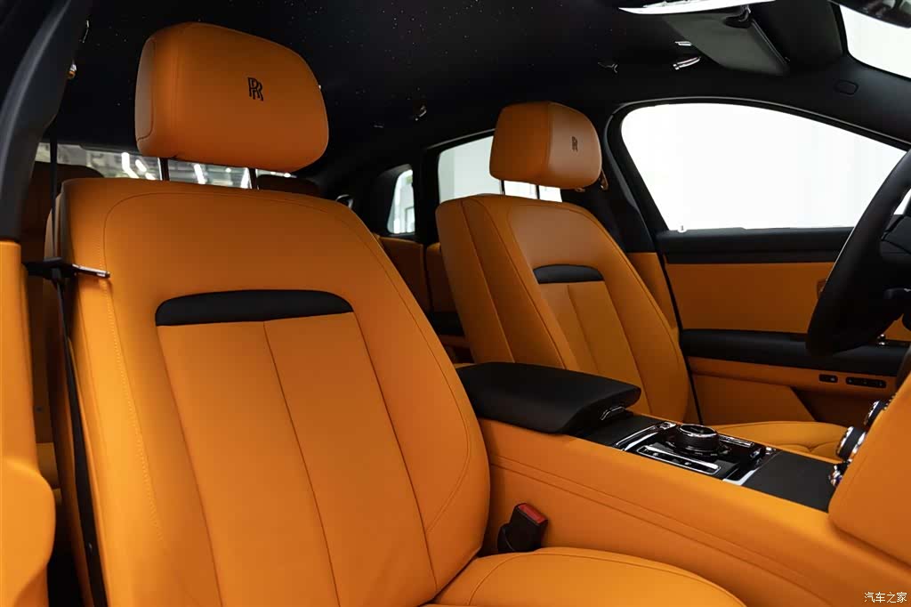 Rolls-Royce Ghost, 2023 16