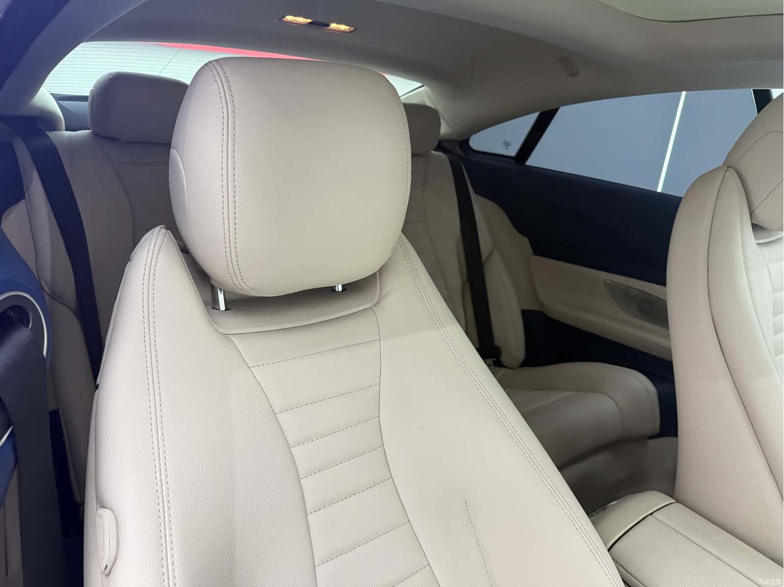 Mercedes-Benz E-Class, 2018 9