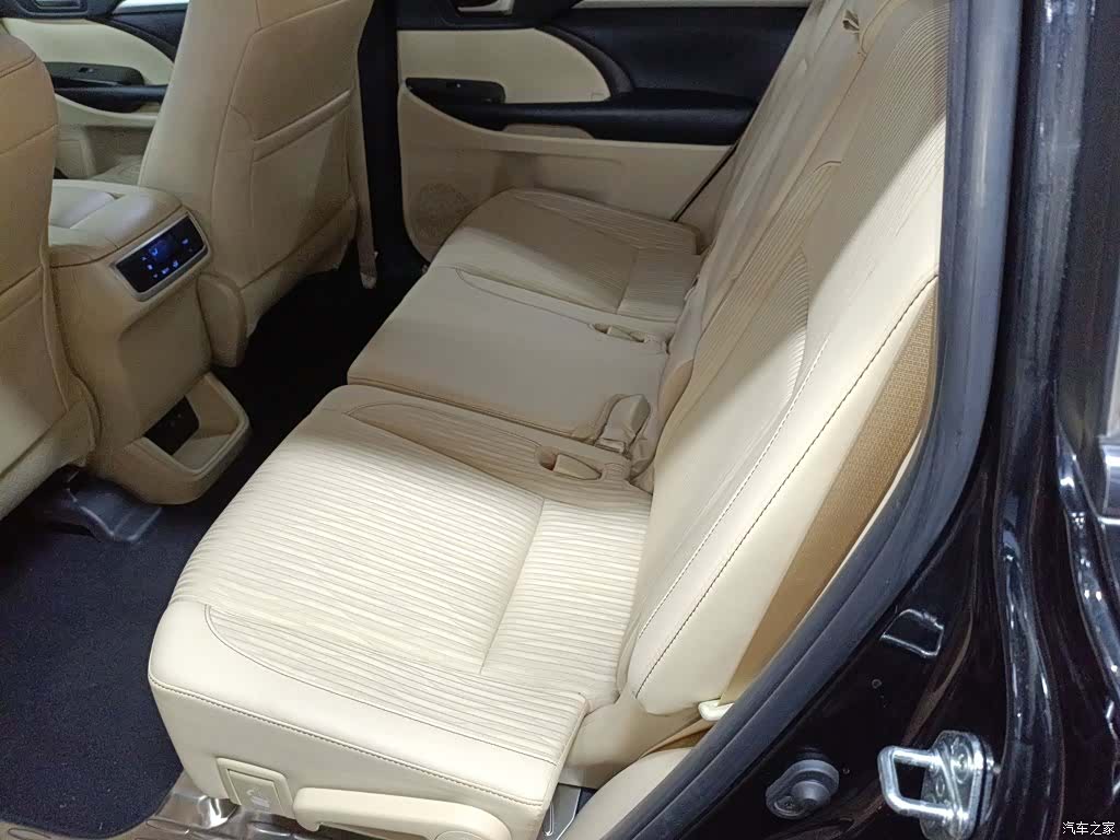 Toyota Highlander, 2019 13