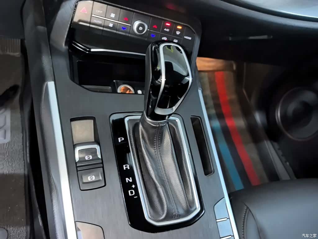 WEY VV5, 2019 14