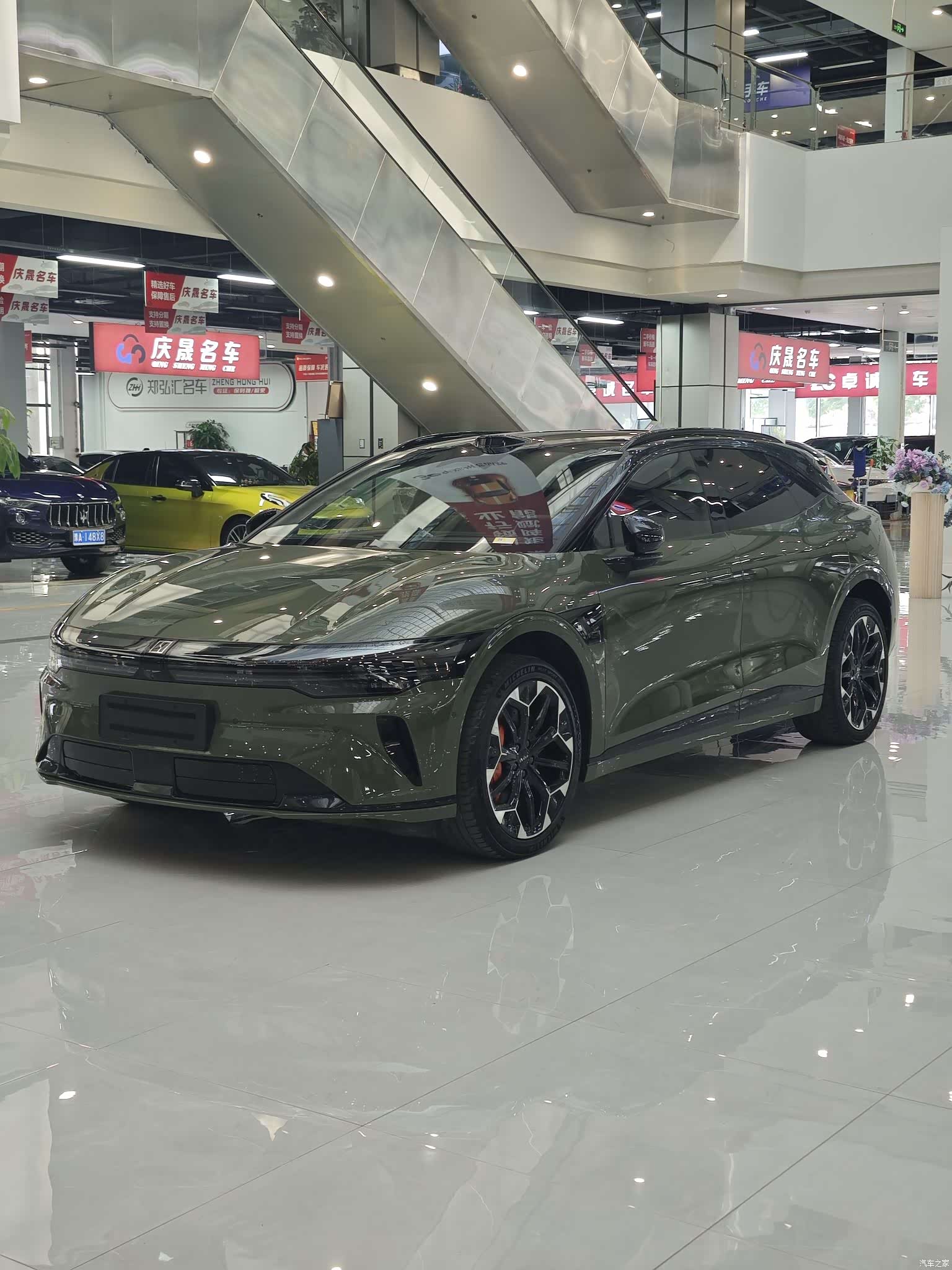 Zeekr 007, 2025 1