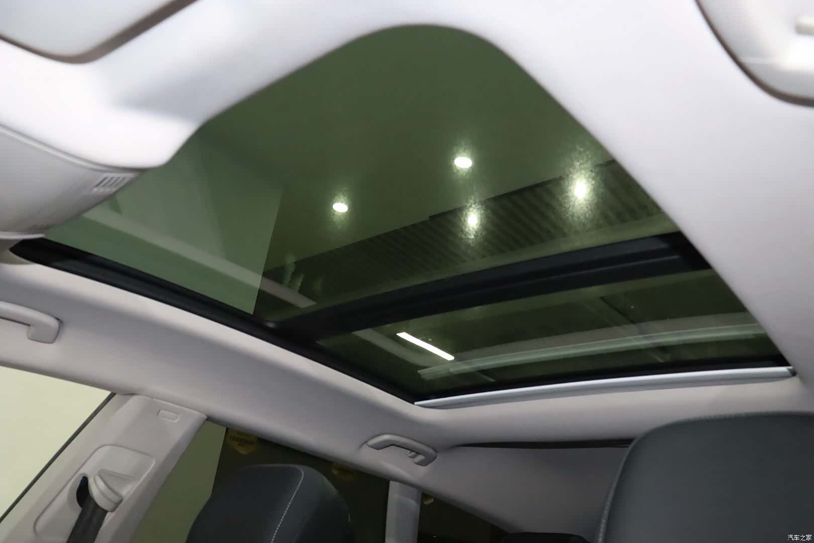 Volkswagen CC, 2021 18