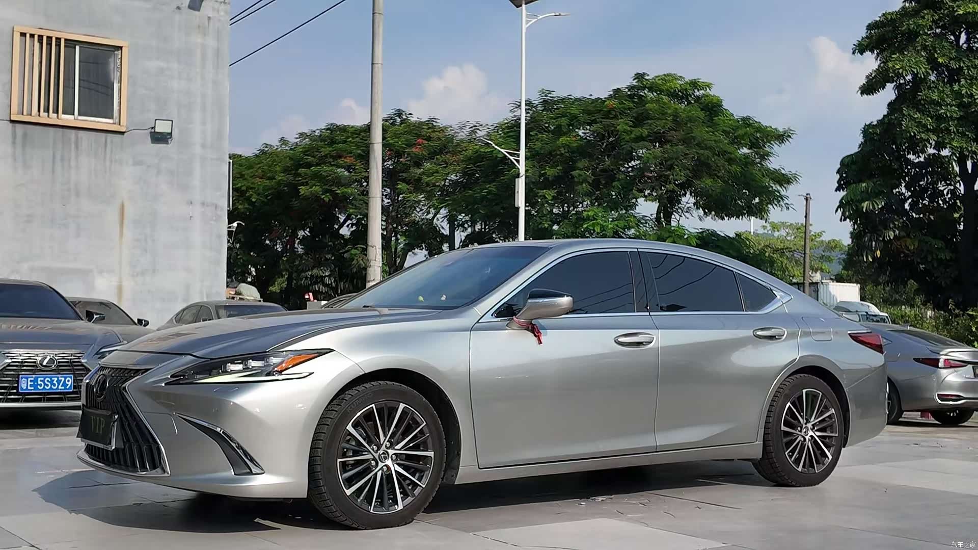 Lexus ES, 2024 2