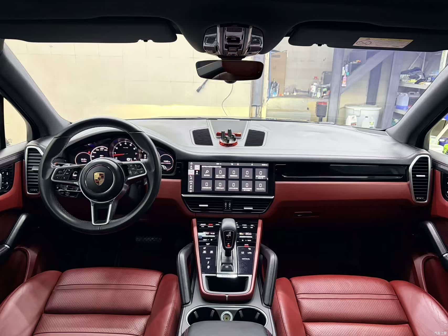 Porsche Cayenne, 2019 все фото