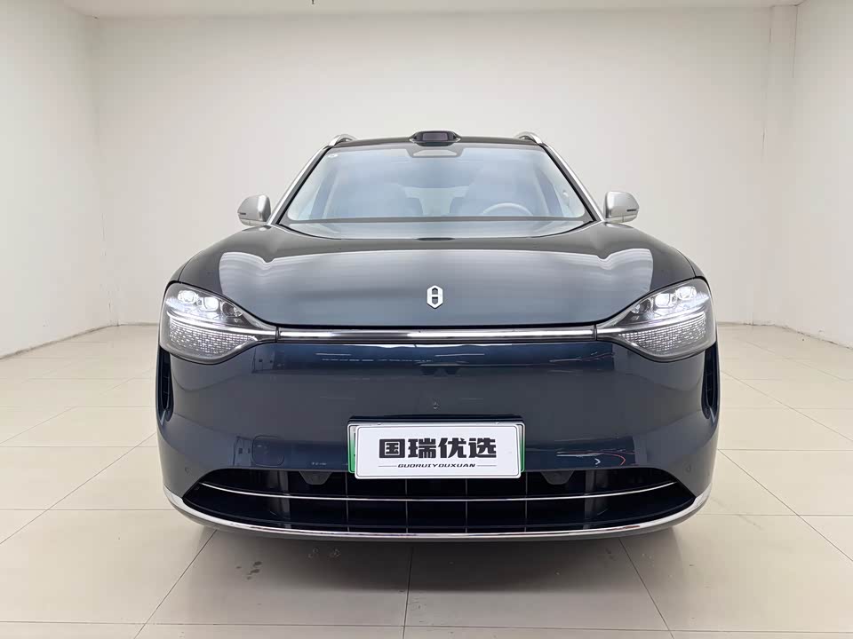 AITO Ask the world M9