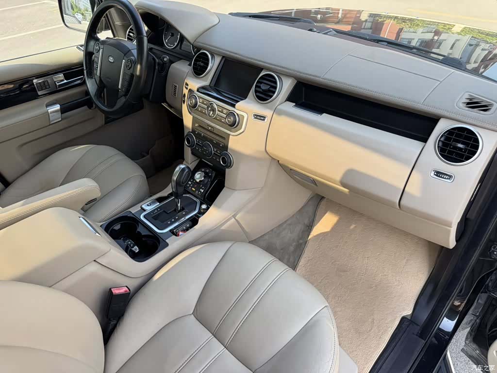 Land Rover Discovery, 2011 9