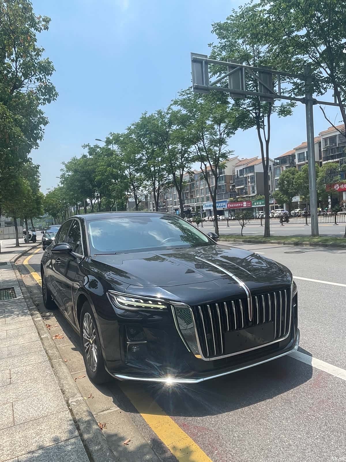 Hongqi H5, 2023 2
