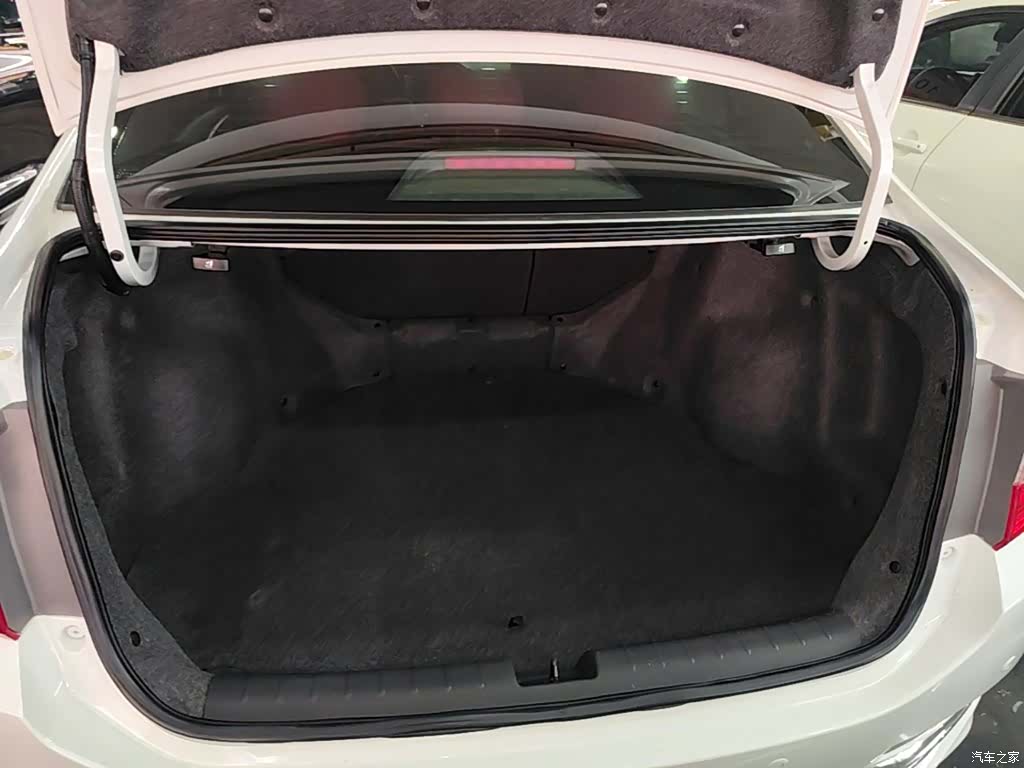 Honda Crider, 2017 19
