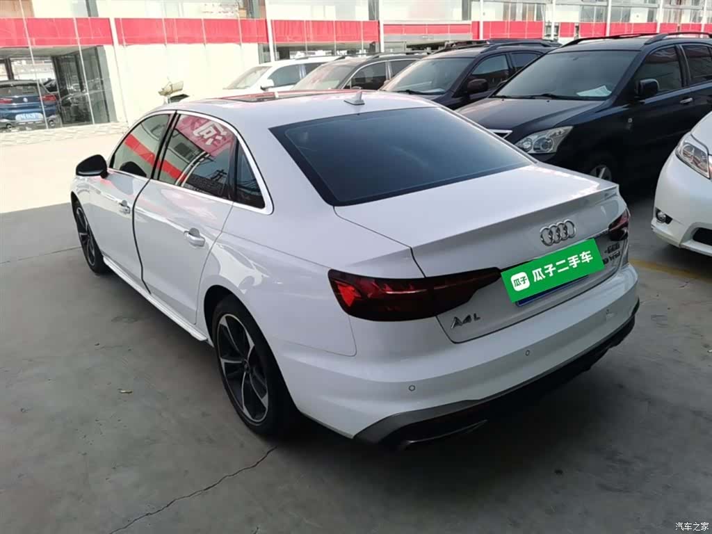 Audi A4L, 2024 все фото