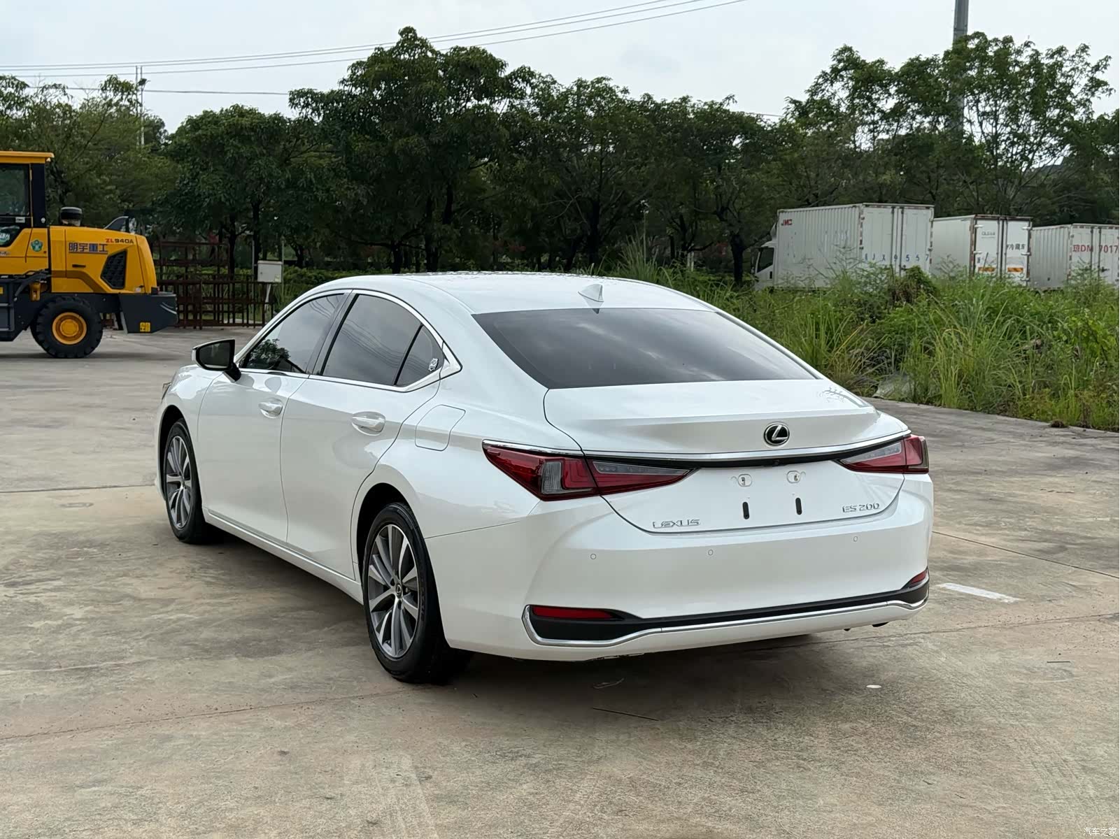 Lexus ES, 2020 7