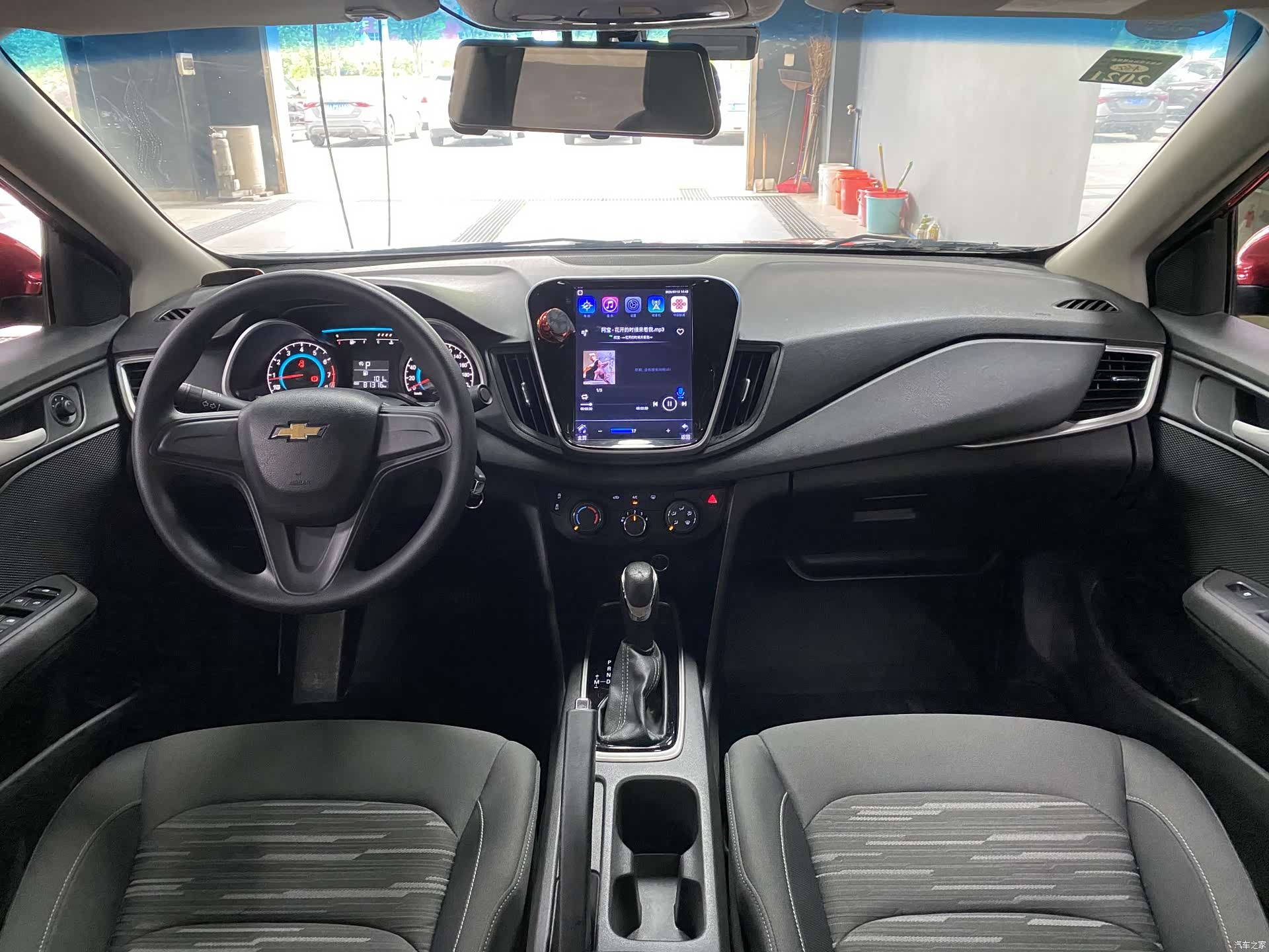 Chevrolet 320, 2019 4