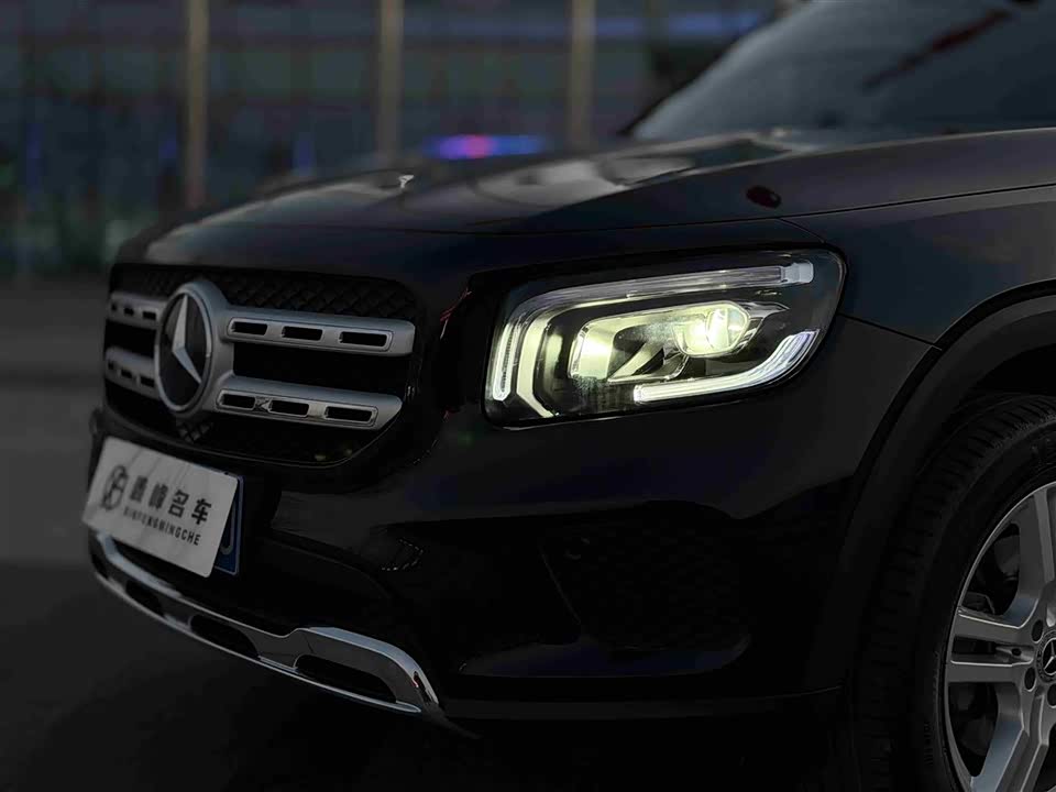 Mercedes-Benz GLB