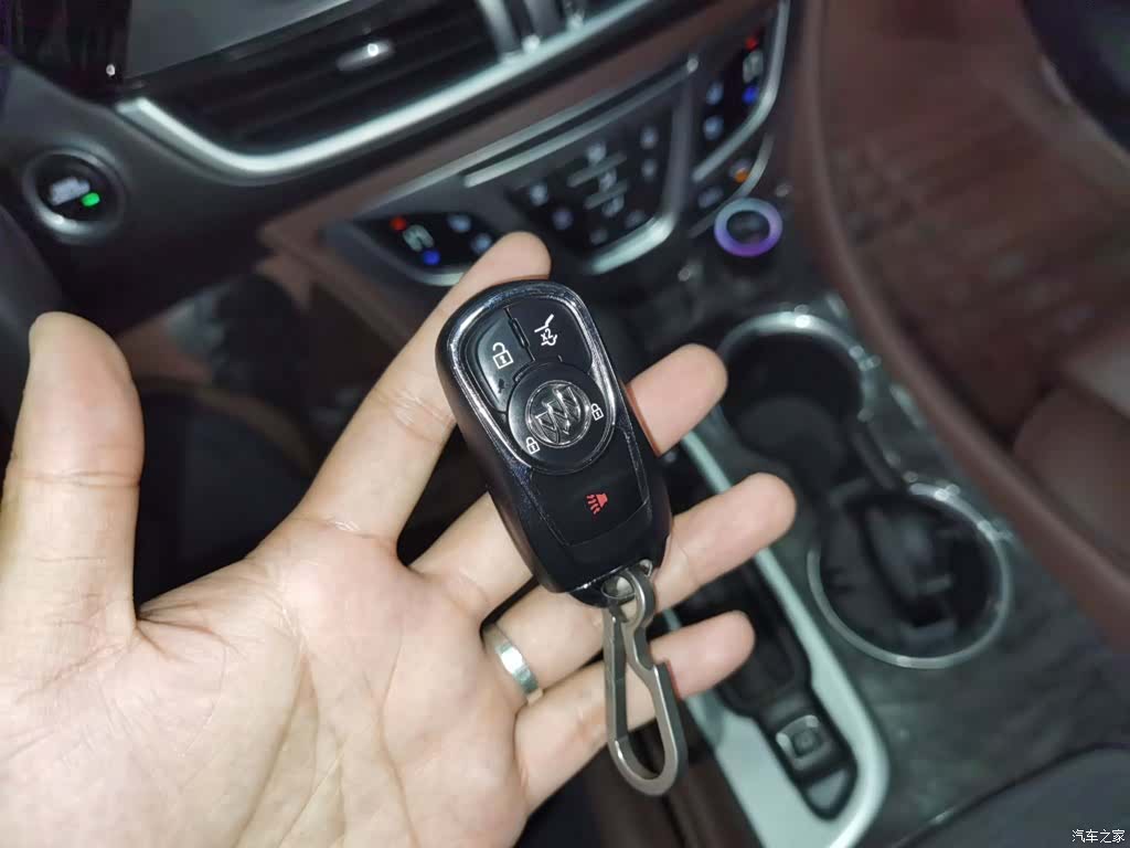 Buick Envision Plus, 2015 12