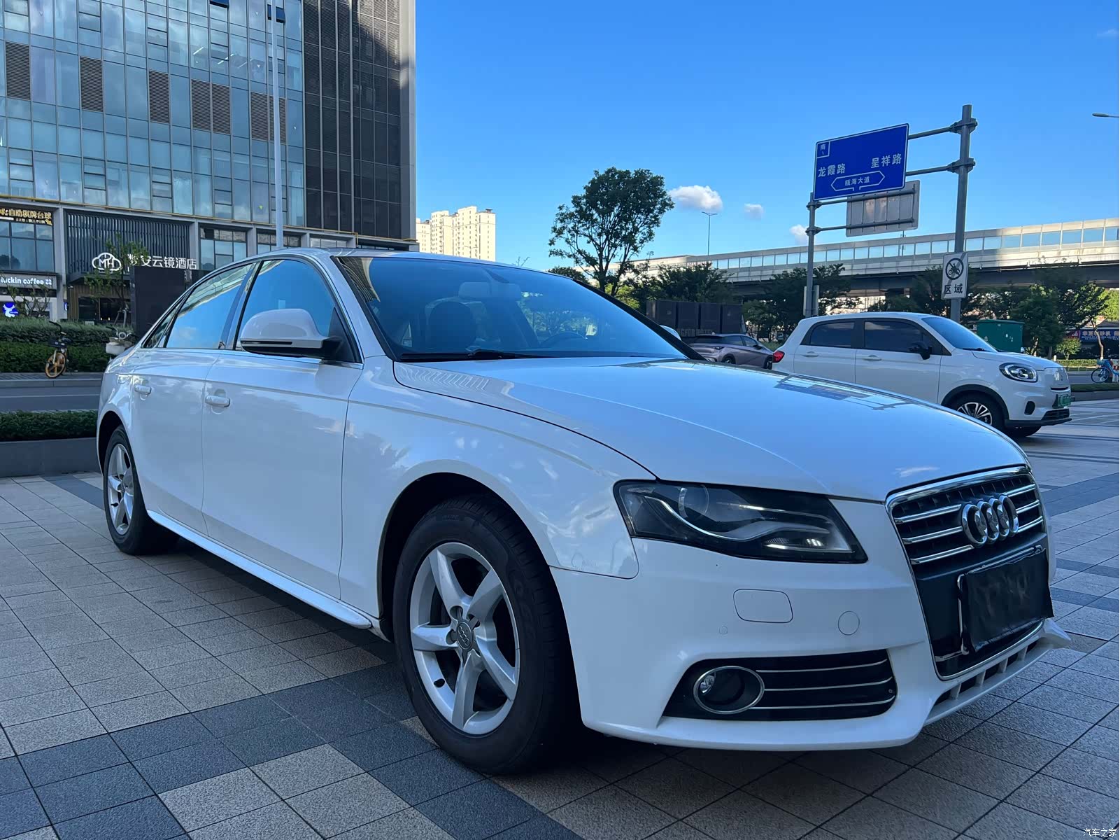 Audi A4L, 2012 3