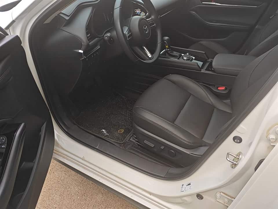 Mazda 3 Angkesaila Mazda 3 Angkesaila